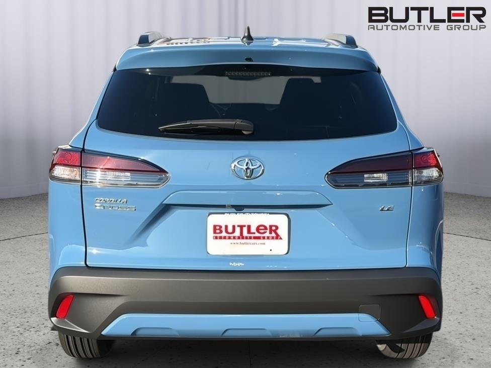 New 2026 Cavalry Blue Toyota LE image 5