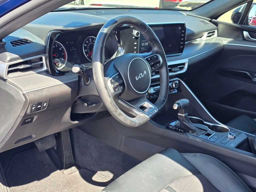 Used 2023 Blue Kia GT-Line image 12