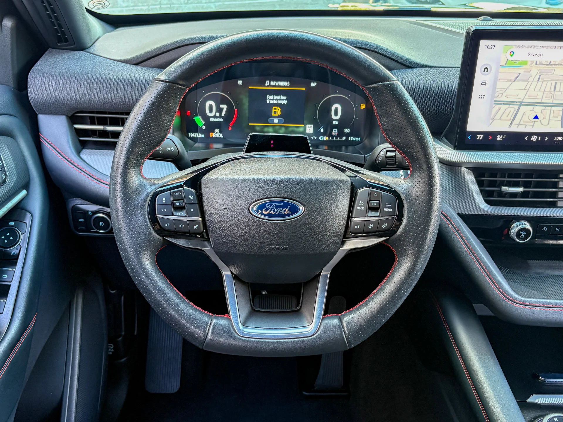 Used 2025 Gray Ford ST-Line image 13