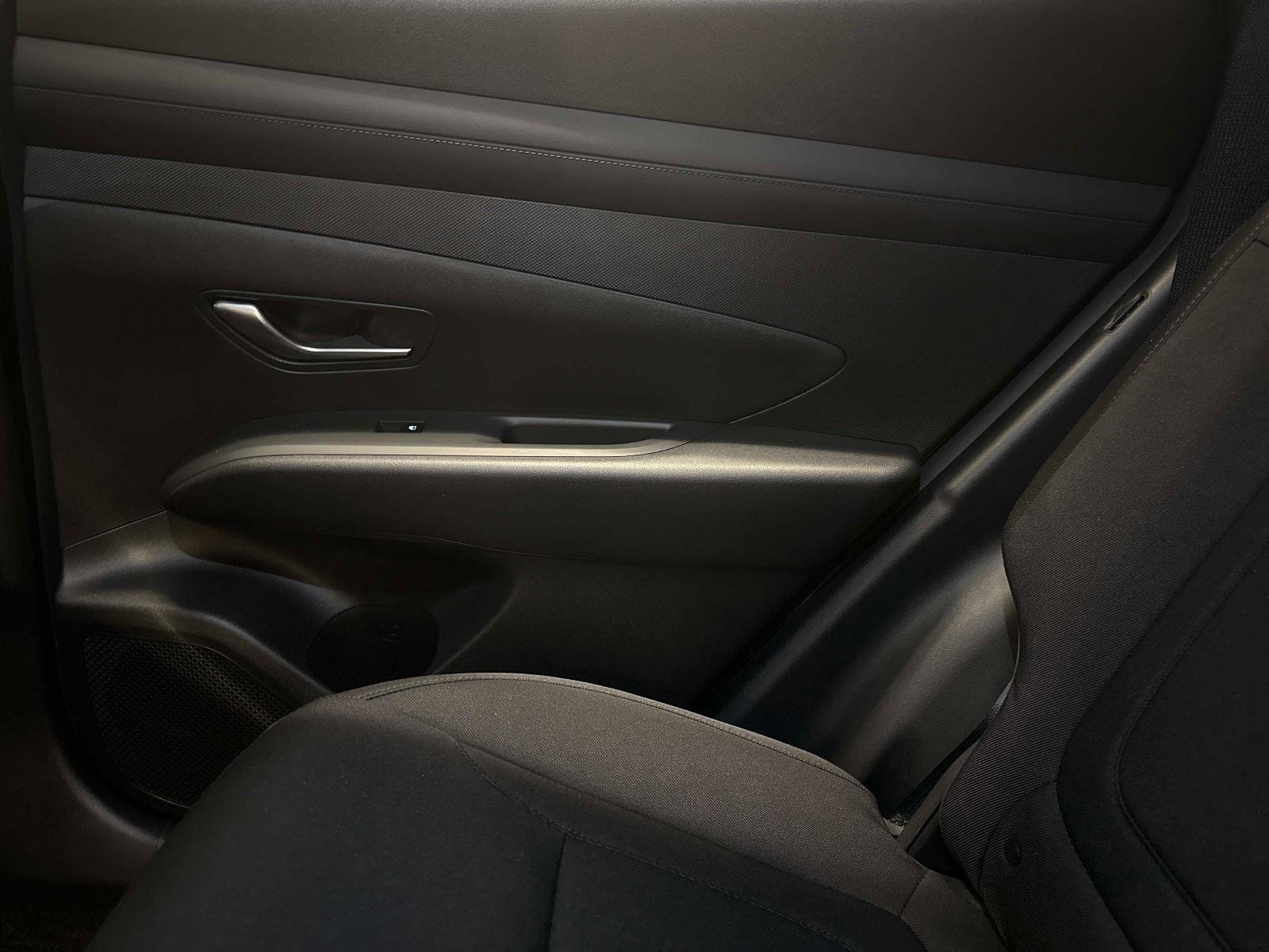 Certified Used 2025 Shimmering Silver Hyundai SE image 19