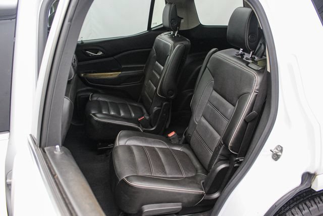 2017 GMC Acadia Denali - Photo 15