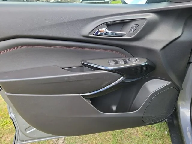 2026 Chevrolet Trax RS - Photo 19