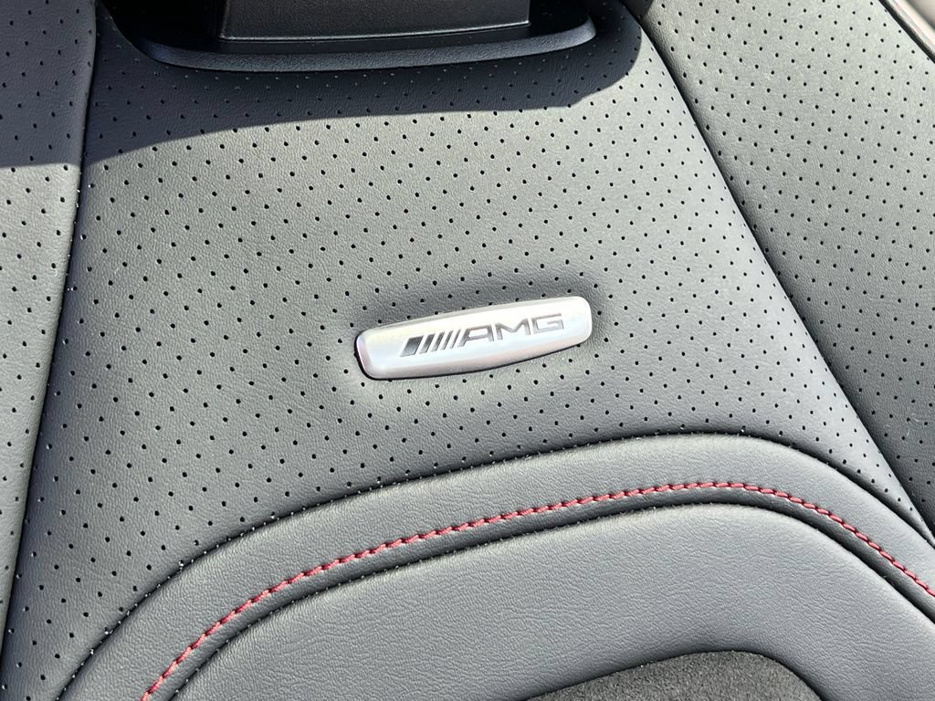 New 2026 MANUFAKTUR Moonlight White Metallic Mercedes-Benz AMG® CLE 53 4MATIC+ Coupe image 61