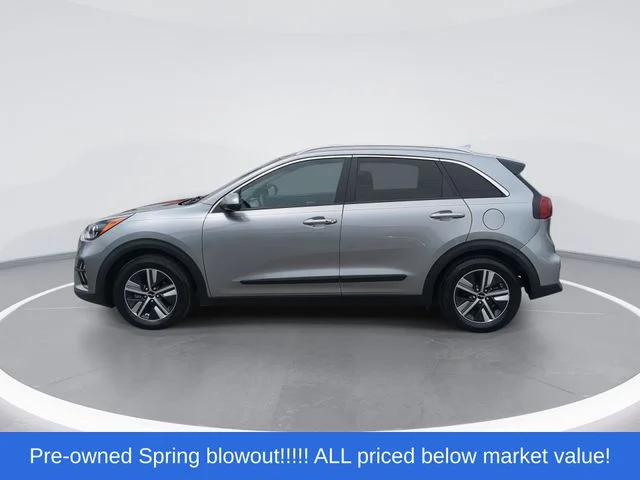Used 2022 Gray Kia LXS image 5