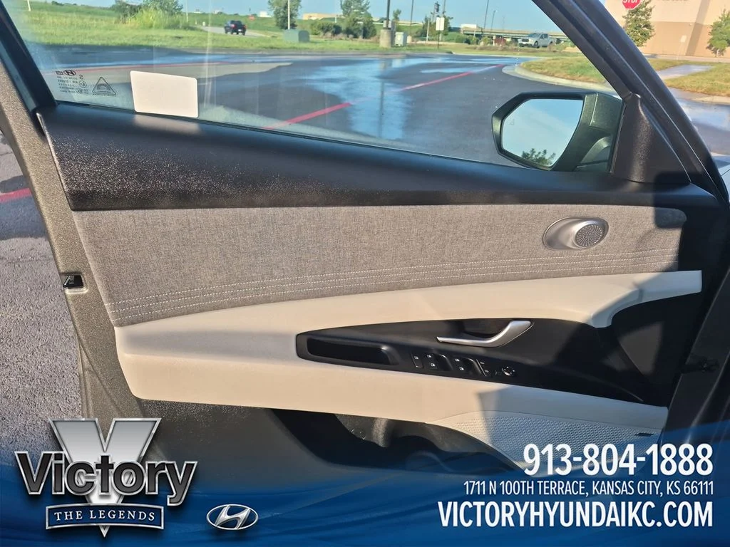 Used 2024 Gray Hyundai Limited image 10