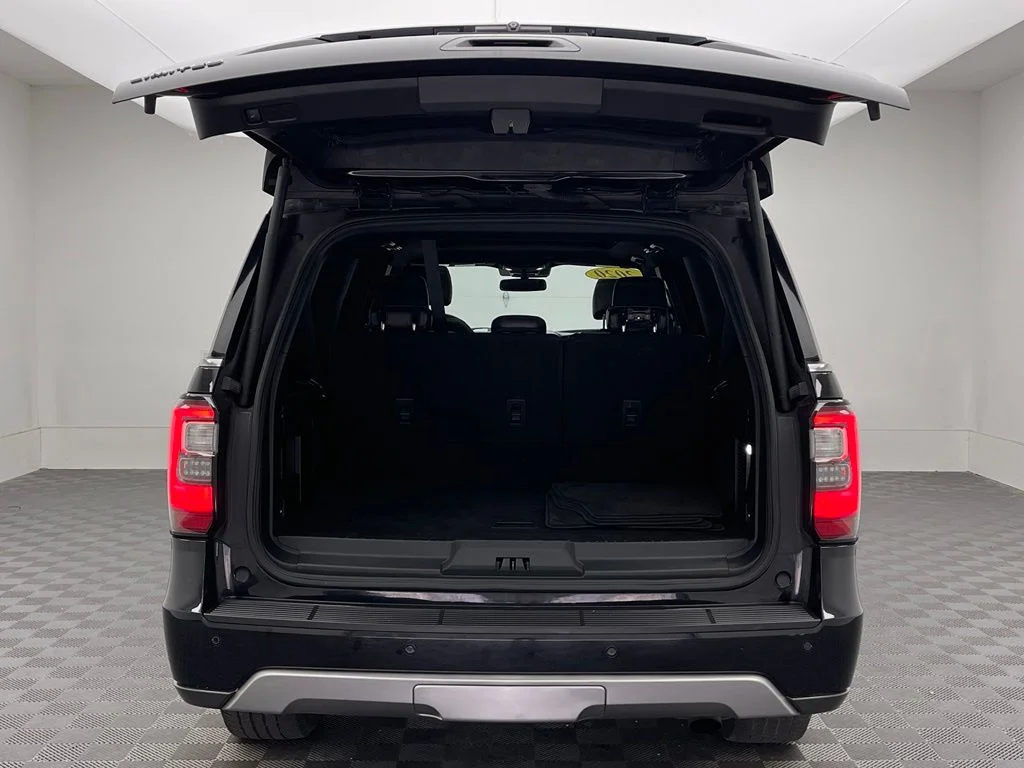 Used 2020 Black Ford Limited image 12