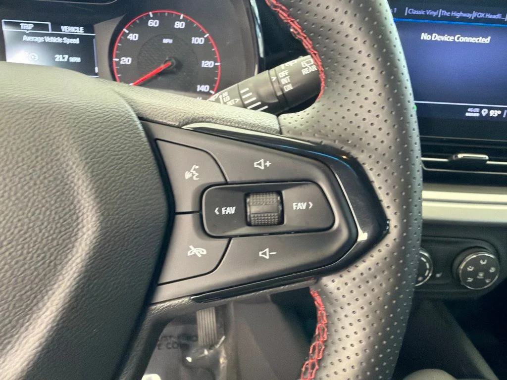 Used 2025 White Chevrolet 1RS image 47