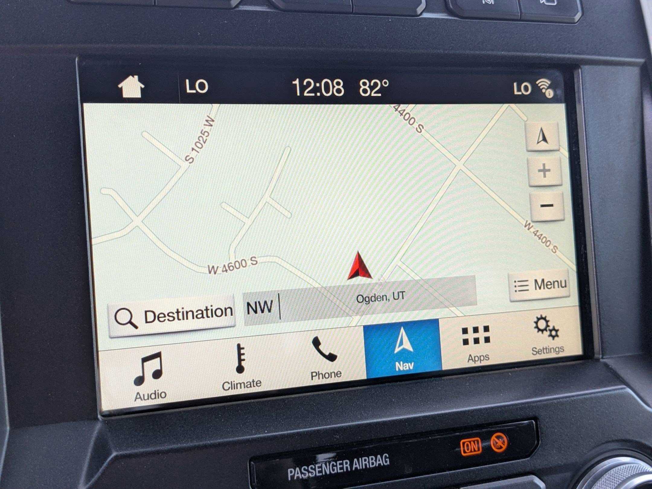 Used 2018 Shadow Black Ford Platinum image 22