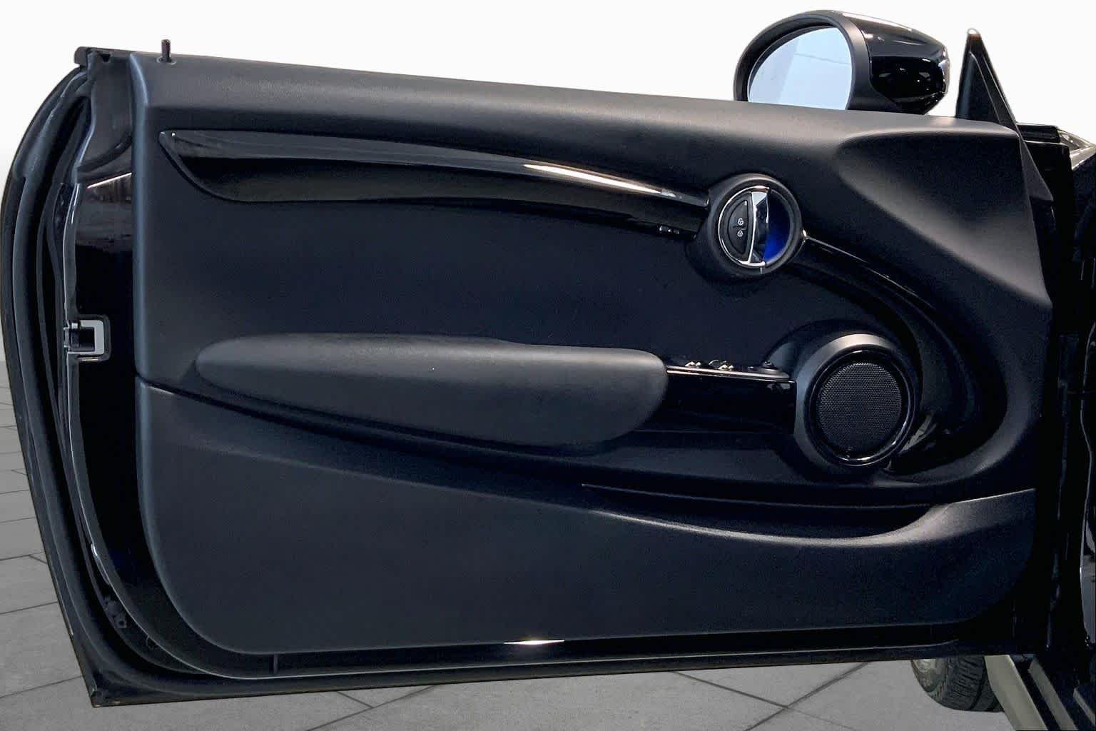 Used 2021 Midnight Black Metallic MINI Cooper S image 21