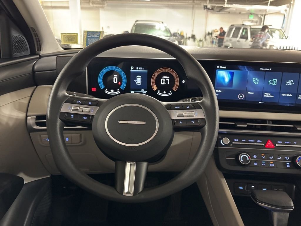 Certified Used 2025 Gray Hyundai SE image 12