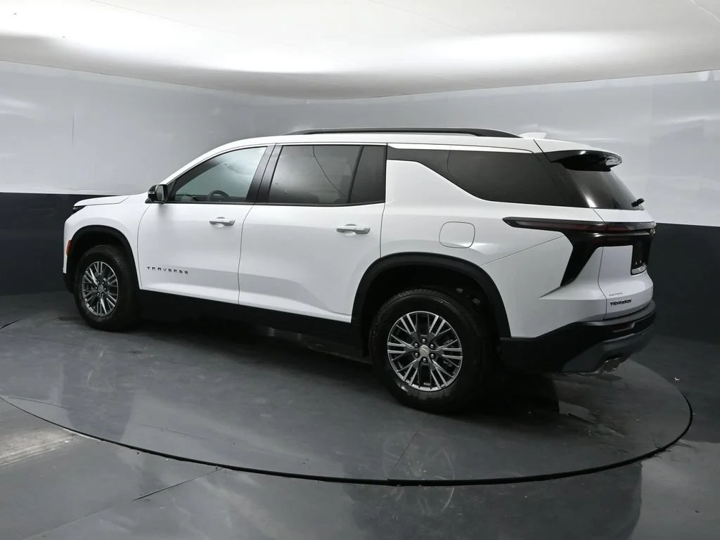 New 2026 Summit White Chevrolet LT image 4