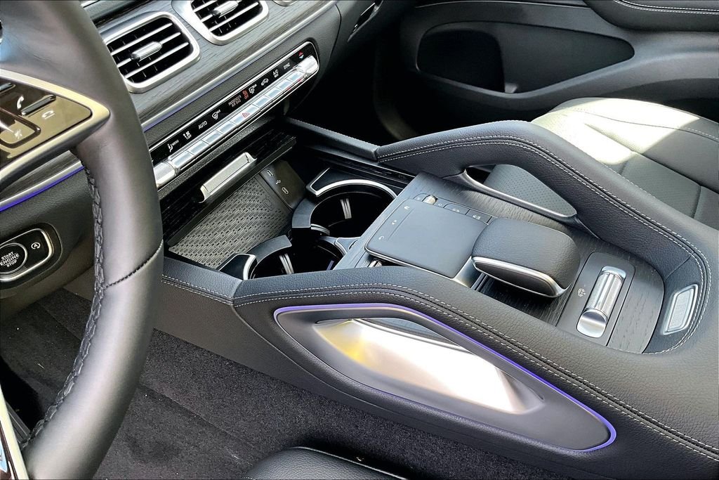 New 2026 Black Mercedes-Benz GLS 450 image 7