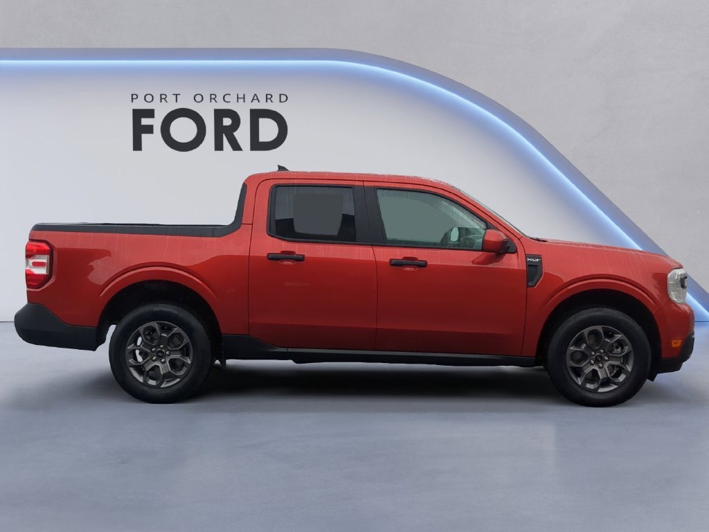 Used 2023 Red Ford XLT image 8