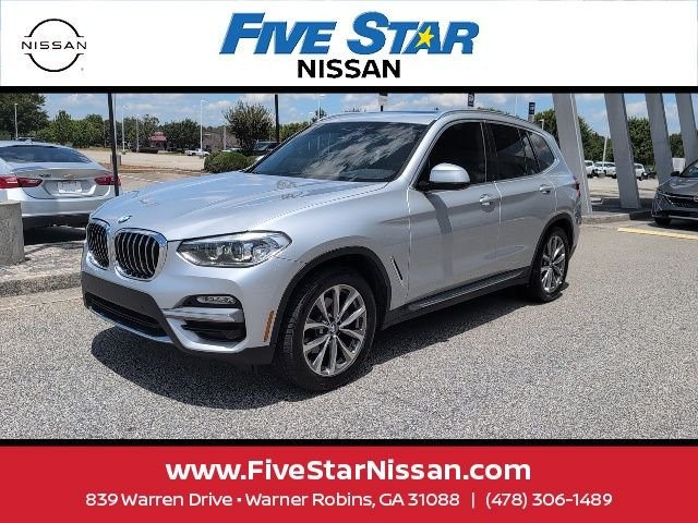 Used 2019 Silver BMW xDrive30i image 3