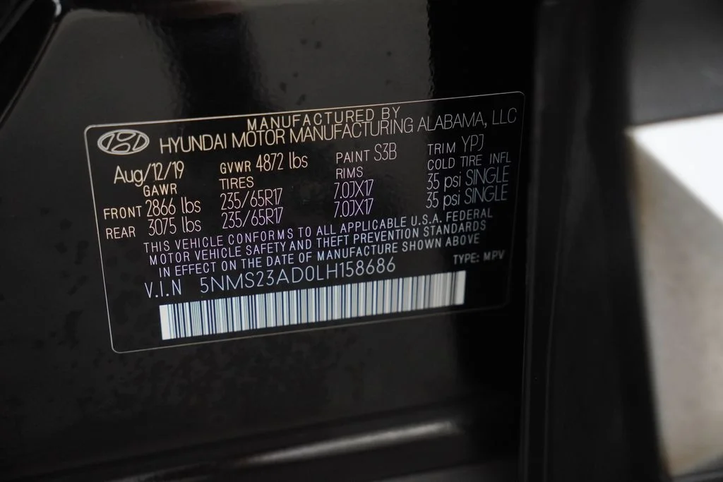 Certified Used 2020 Black Hyundai SE image 40