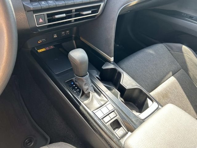 Used 2025  Toyota LE image 24