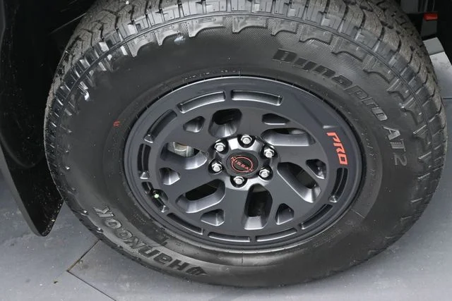 New 2026 Gray Nissan PRO-4X image 28