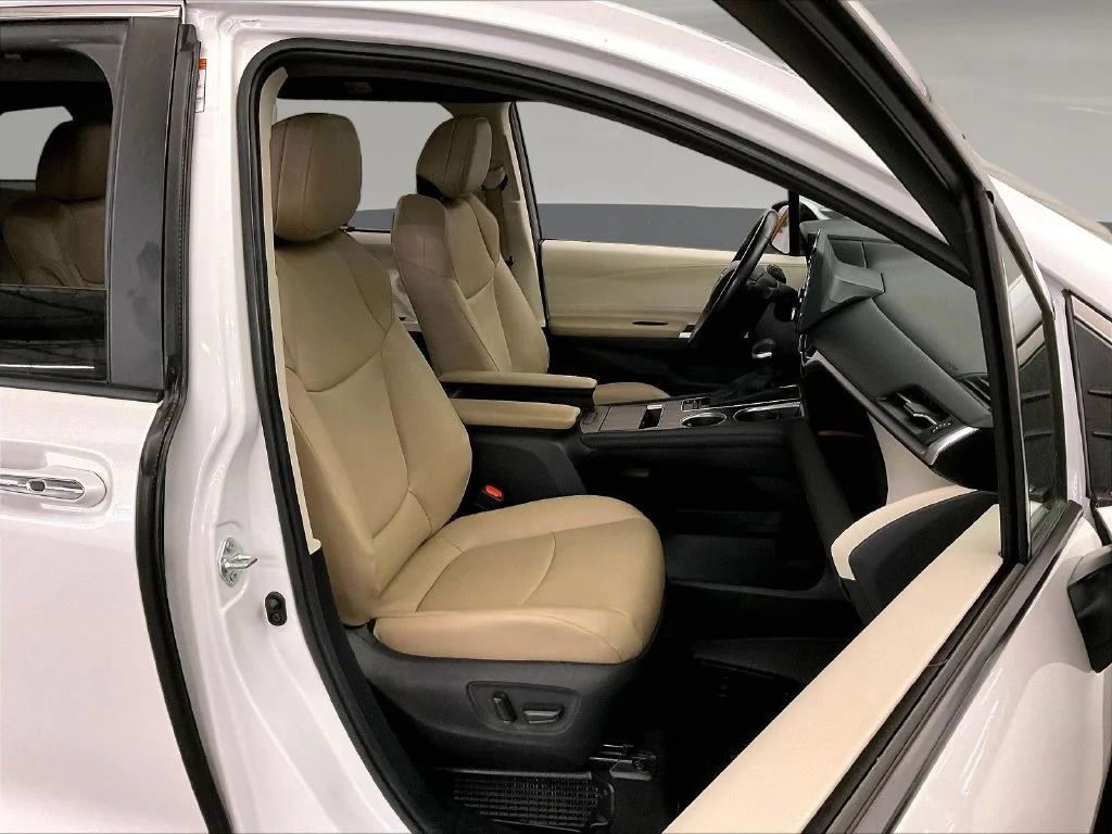Used 2024 Beige Toyota XLE image 10