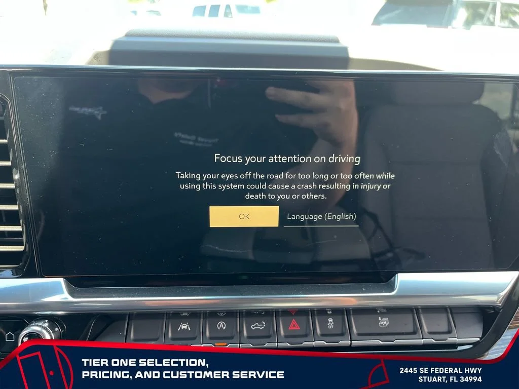 New 2026 Summit White GMC SLE image 20