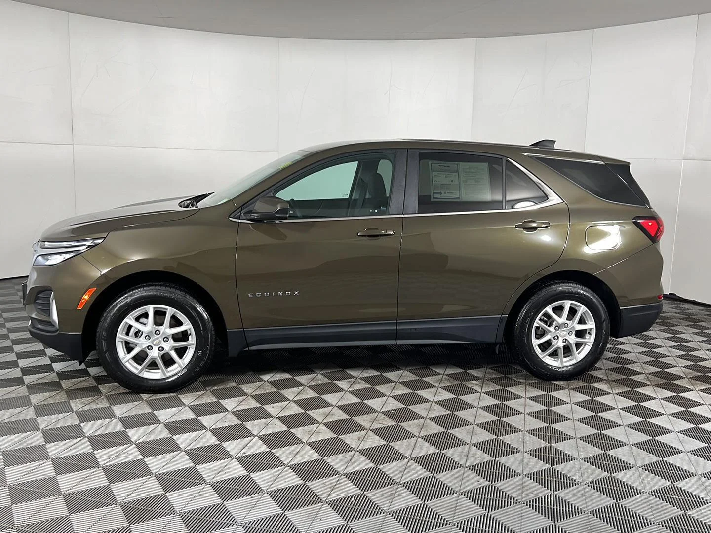 Used 2024 Harvest Bronze Metallic Chevrolet LT image 8