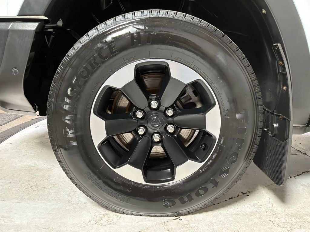 Photo 9