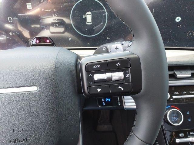 New 2026 Phantom Black Hyundai Limited image 24