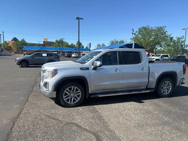 Used 2021 Silver GMC SLT image 3