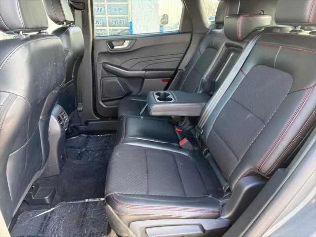 Used 2025 Gray Ford ST-Line image 34