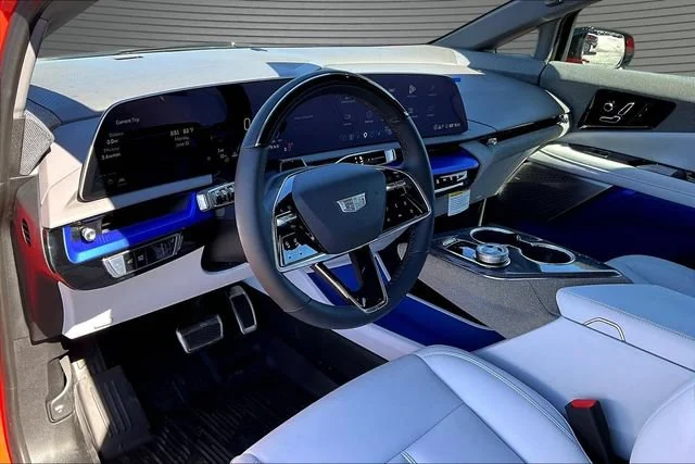 2026 Cadillac OPTIQ Sport - Photo 7