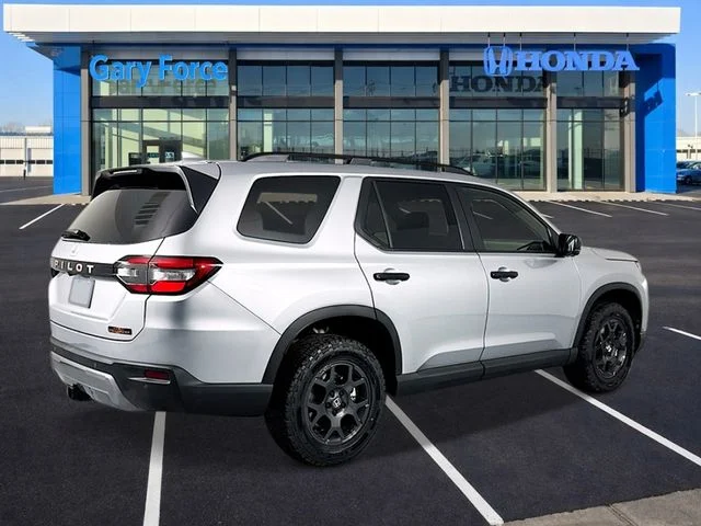New 2026 Solar Silver Metallic Honda TrailSport image 5
