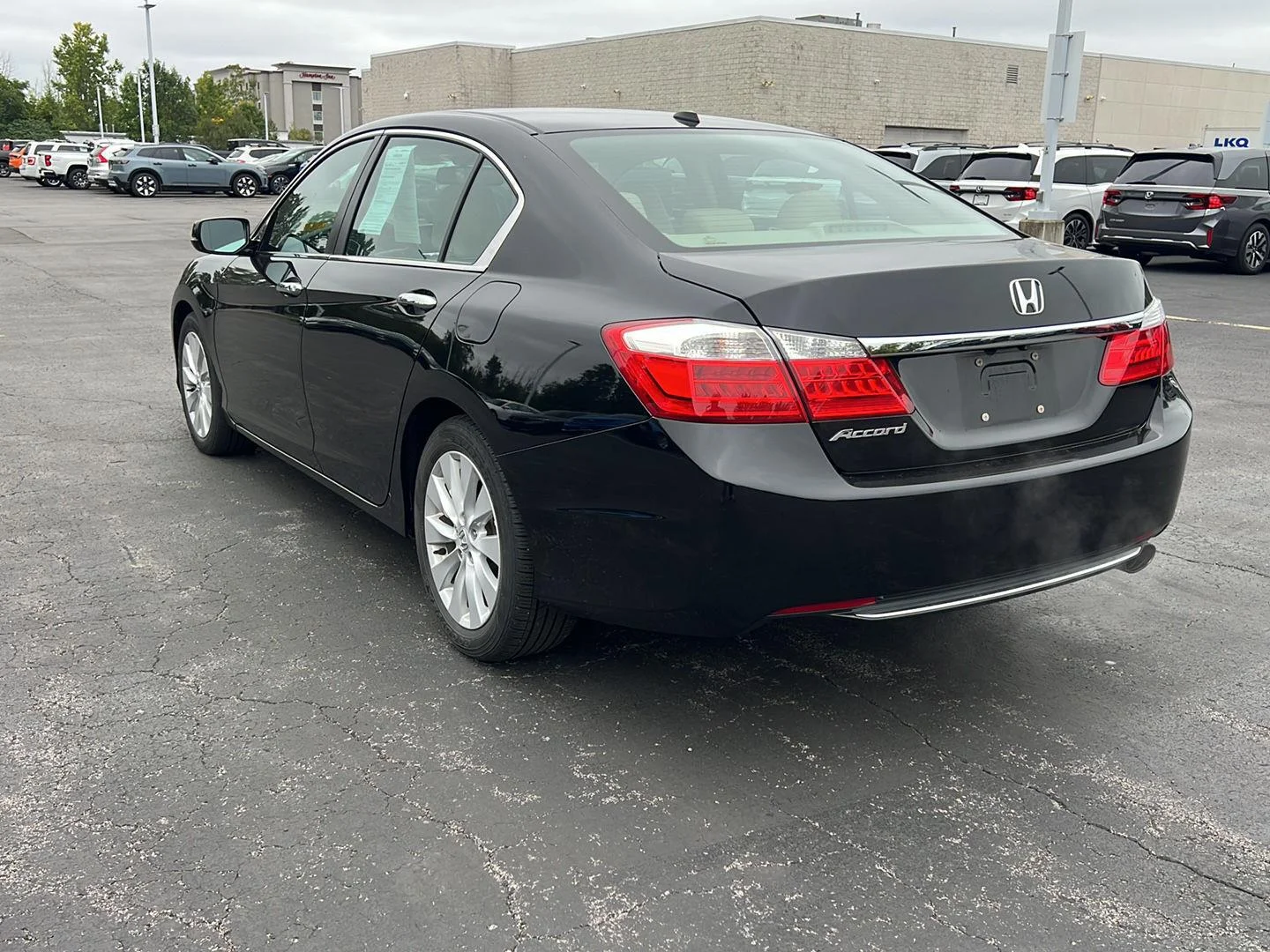 Used 2015  Honda EX-L image 8