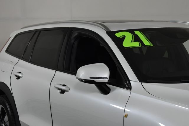 Used 2021 White Volvo T5 image 15