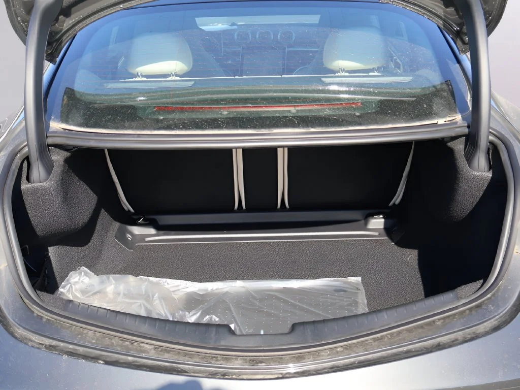 New 2026 Graphite Gray Metallic Mercedes-Benz CLE 300 image 16