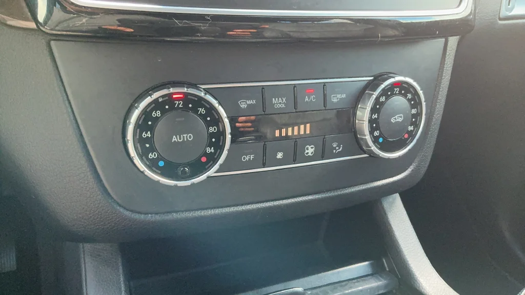 Used 2017  Mercedes-Benz GLS 450 image 16