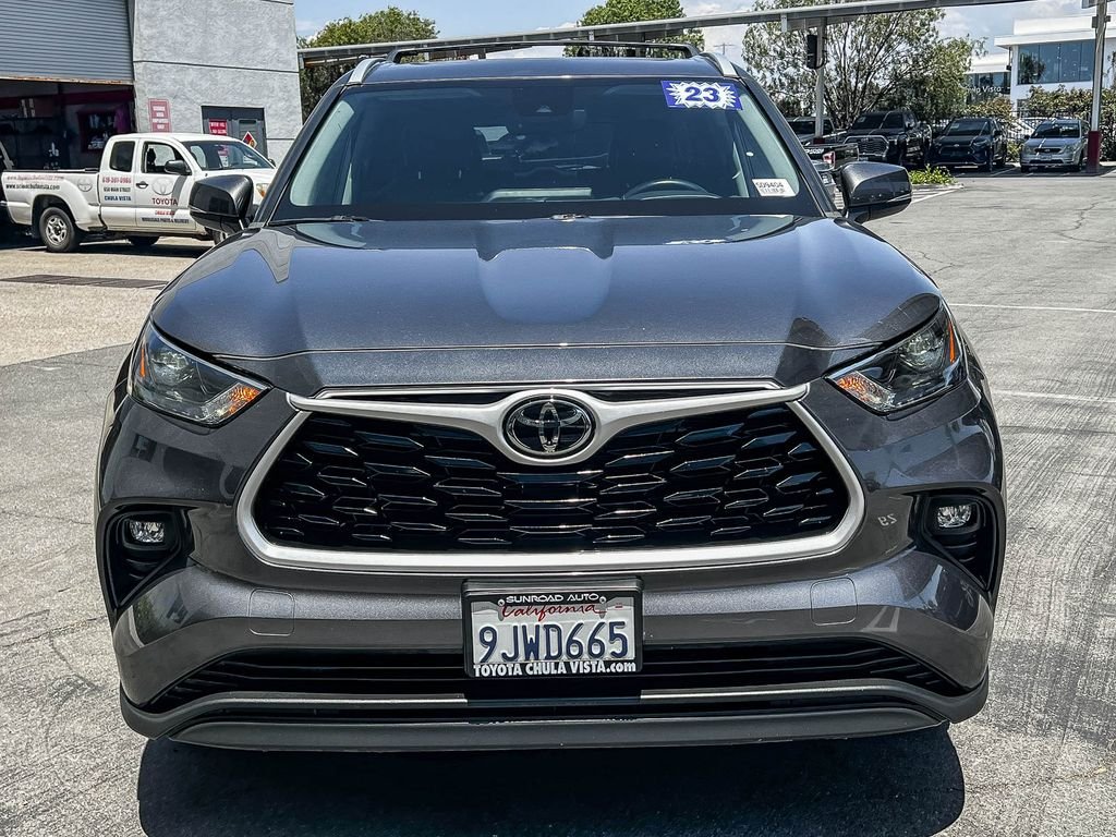 Used 2023 Gray Toyota XLE image 2