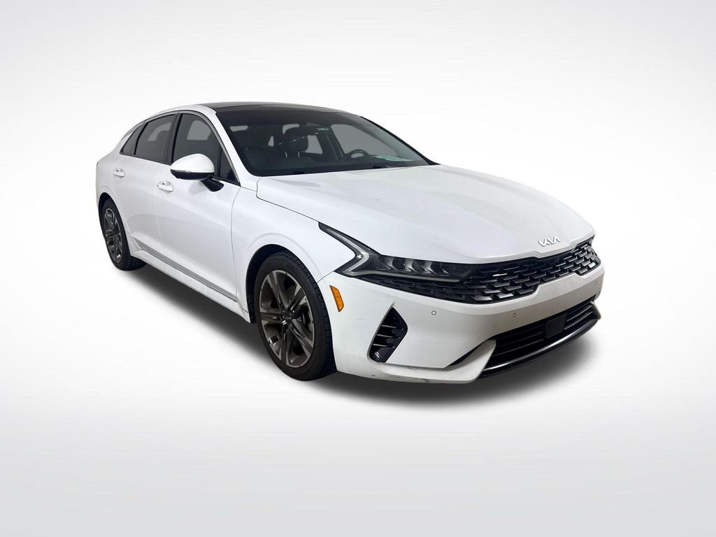 2022 Kia Optima EX FWD's photo