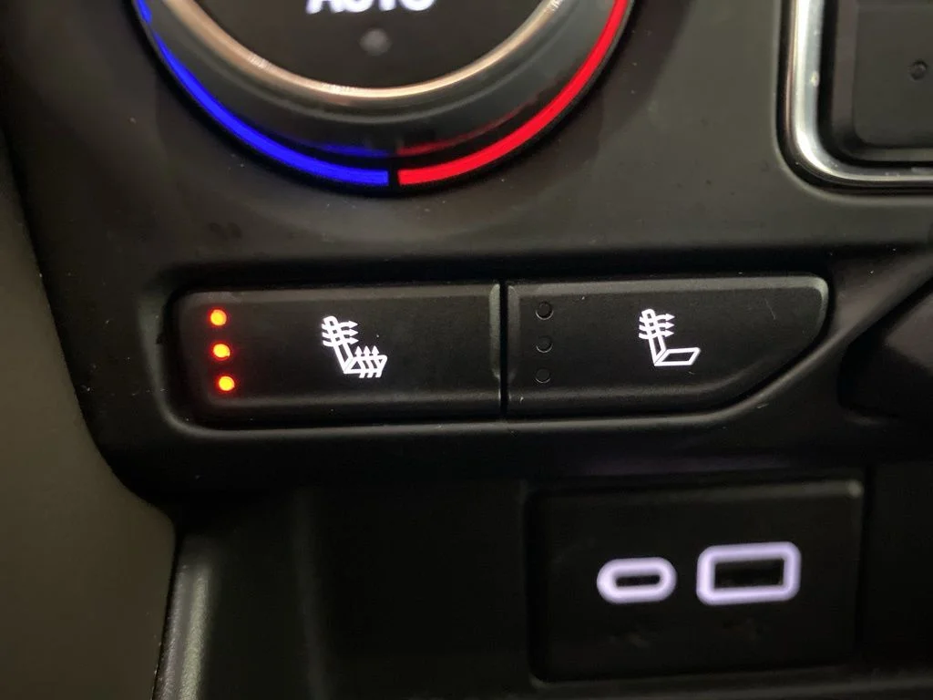 Used 2023 Gray Chevrolet Z71 image 2