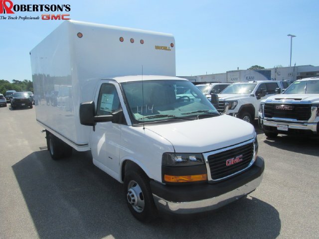 2026 GMC Savana Cutaway