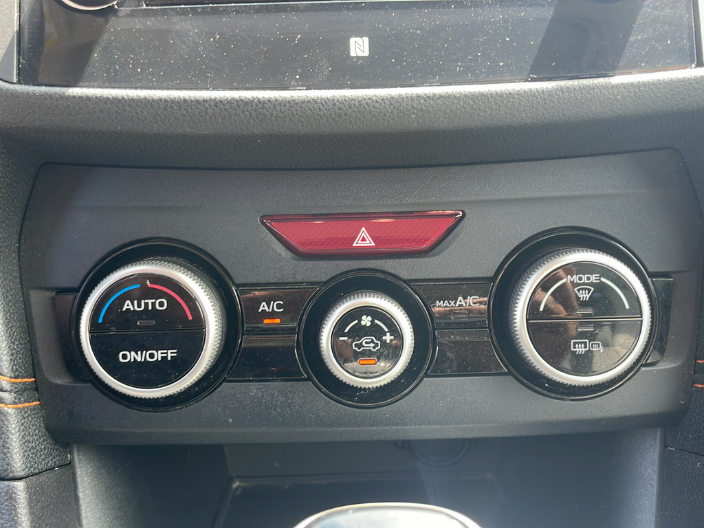 Used 2018 Gray Subaru 2.0i Limited image 30
