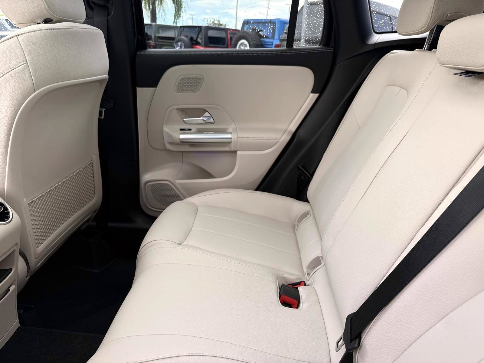 New 2026 Black Mercedes-Benz 250 SUV image 14