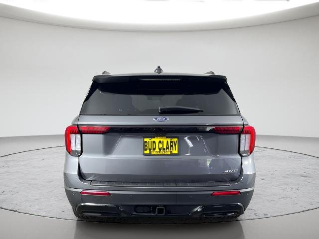 New 2026 Carbonized Gray Metallic Ford ST-Line image 29