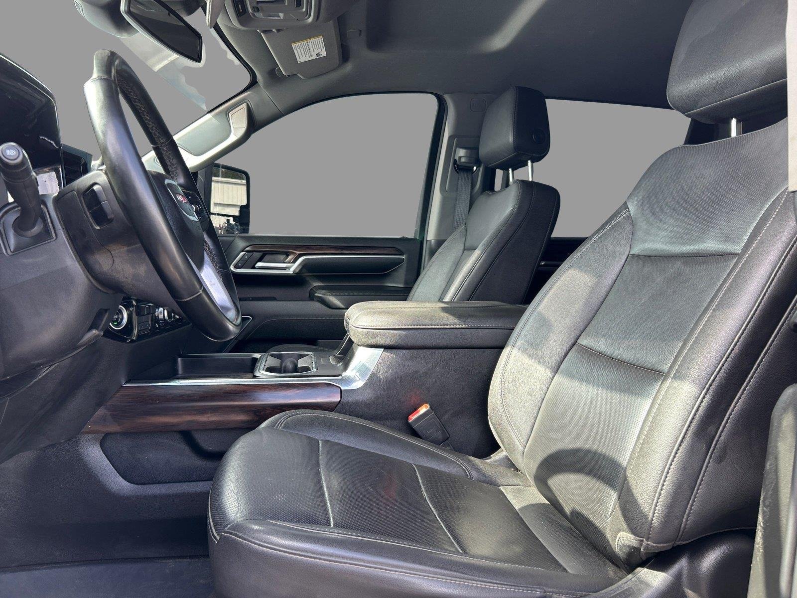 Used 2024 Summit White GMC SLT image 14