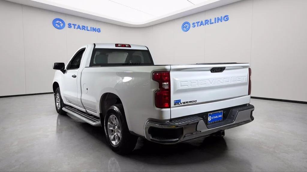 Used 2025 Summit White Chevrolet WT image 12