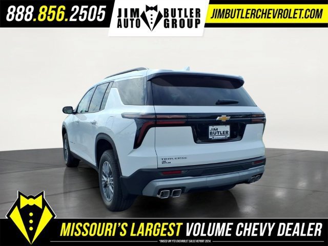 New 2027 Summit White Chevrolet LT image 2