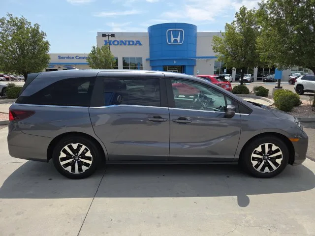 Used 2025 Modern Steel Honda EX-L image 4