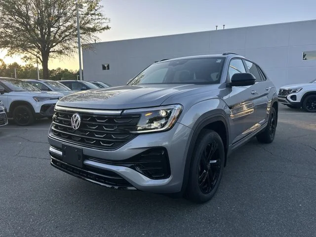 2026 Volkswagen Atlas Cross Sport 2026 Volkswagen Atlas Cross Sport 2.0T SEL R-Line Black 4D Sport Utility