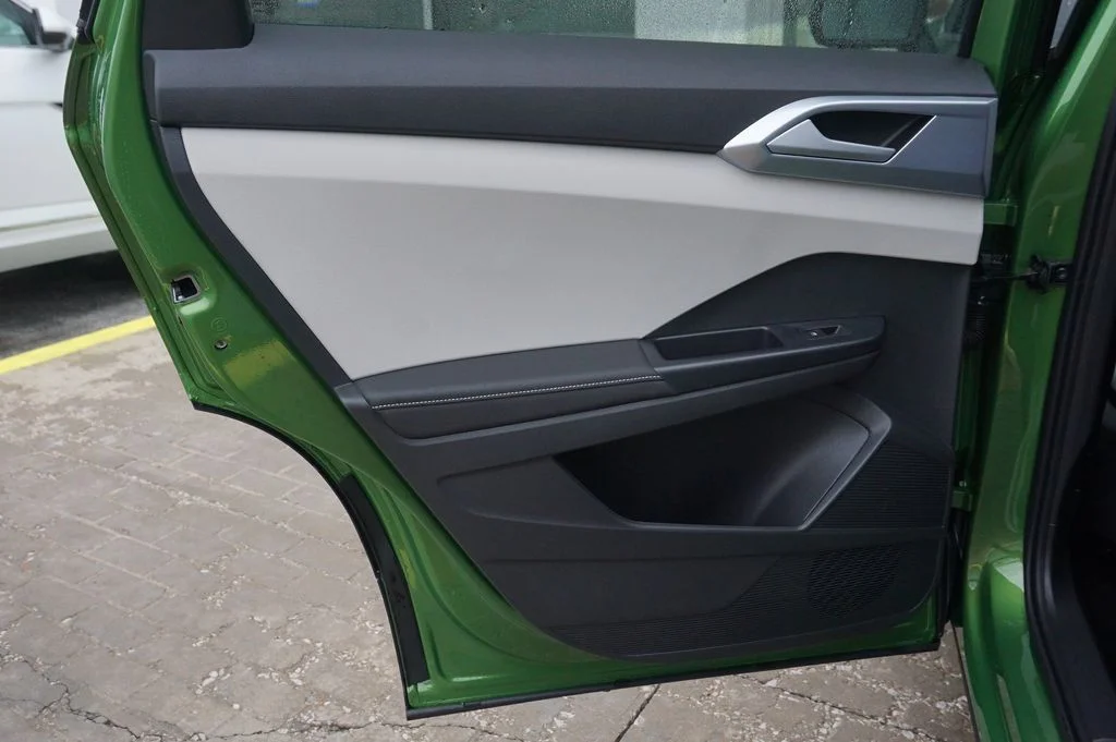 New 2026 Green Volkswagen 1.5T SE image 22