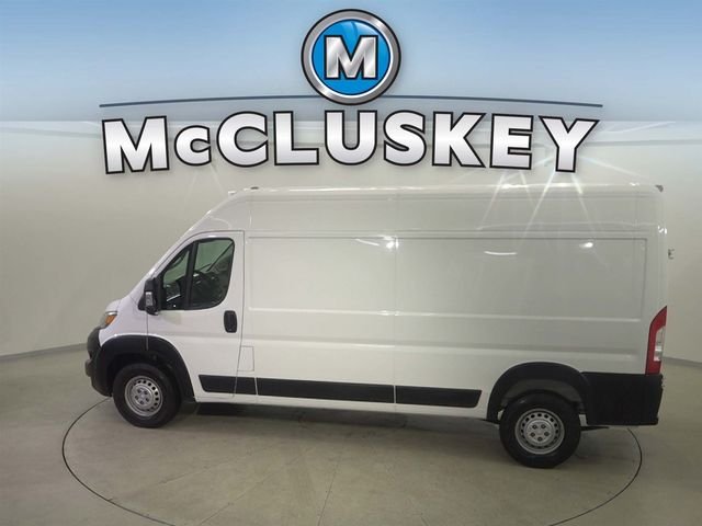 Used 2025 White Ram High Roof image 10
