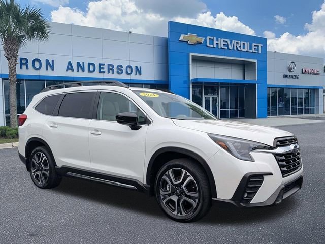 2024 Subaru Ascent Limited 7 Passenger's photo