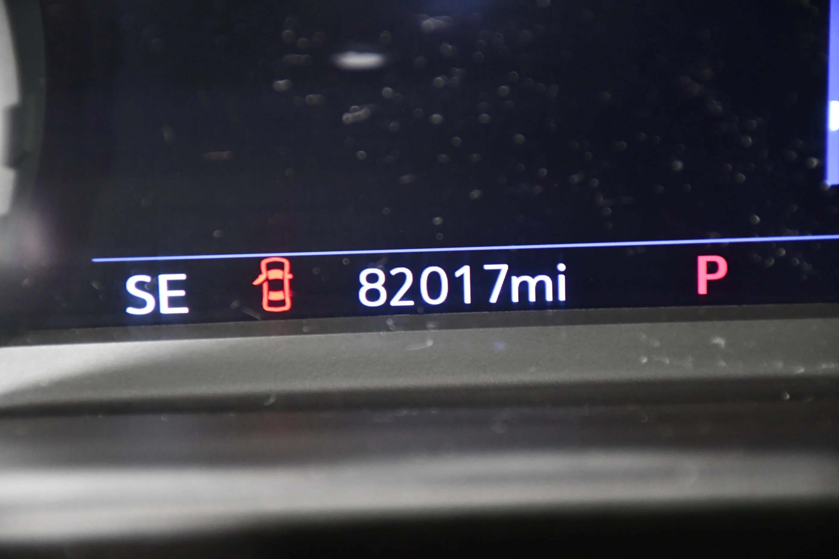 Used 2021 Black Chevrolet Z71 image 18